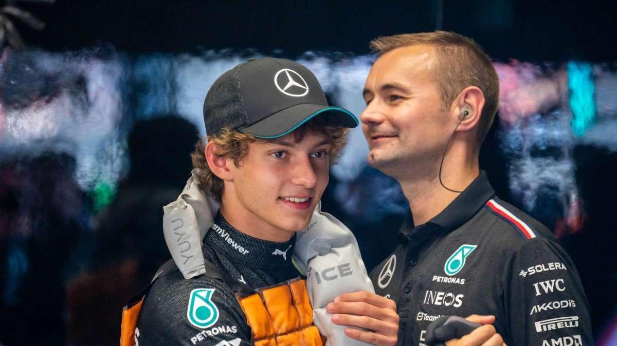 F1 | Mercedes, Sticchi Damiani incensa Antonelli: "É un modello"