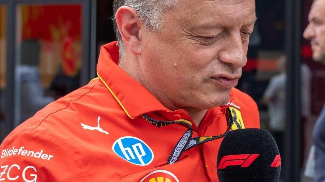 F1 | Ferrari, Vasseur: "Perdiamo 3 decimi tutti in curva 1. Sono deluso, ma domani..."
