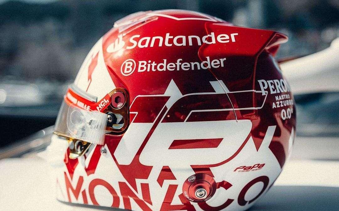 F1 | Ferrari, Leclerc e il regalo dal cuore d'oro: il casco di Monaco alla famiglia Bianchi