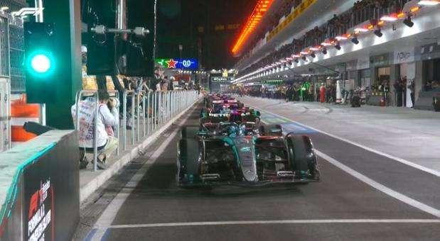 F1 | Griglia di partenza Las Vegas: Russell in pole, Ferrari è lì. McLaren flop