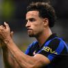 L'Inter ribalta il Napoli a San Siro, Jones esulta sui social: "Home!"