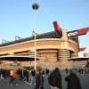 San Siro, primi passi verso l'addio: demolita la biglietteria sud