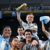 Argentina agli ottavi tra le critiche, stampa durissima contro l'Albiceleste