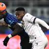 CdS - Ora tocca alla difesa. Chalobah il preferito, Lucumì ha diversi vantaggi: la situazione