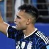 Lautaro fa ammattire Tagliafico. Tutto per colpa di una figurina