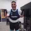 VIDEO - Regalo inatteso per Lautaro: la canotta della Seleccion di basket