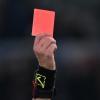 La UEFA cambia: la soglia delle squalifiche si alza da 3 a 4 ammonizioni