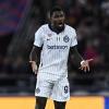 LIVE - Bologna-Inter 1-1, 61': ammonito Thuram per simulazione in area