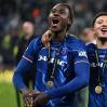 Como, colpo in difesa: intesa col Chelsea per Chalobah a 32 milioni