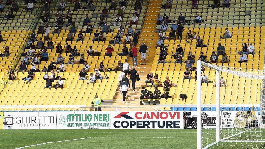 Parma, nuovo caso di Covid-19 a poche ore dalla sfida con l'Udinese: un atleta, asintomatico, è stato isolato