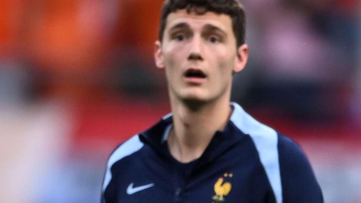 L'Equipe - Scarso feeling con Deschamps: Pavard (e non solo) medita l'addio alla Nazionale