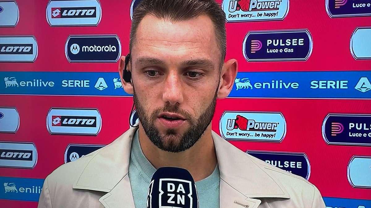 De Vrij a DAZN: "Oggi siamo stati un po' lenti. Haaland? Si ferma con un lavoro di squadra"