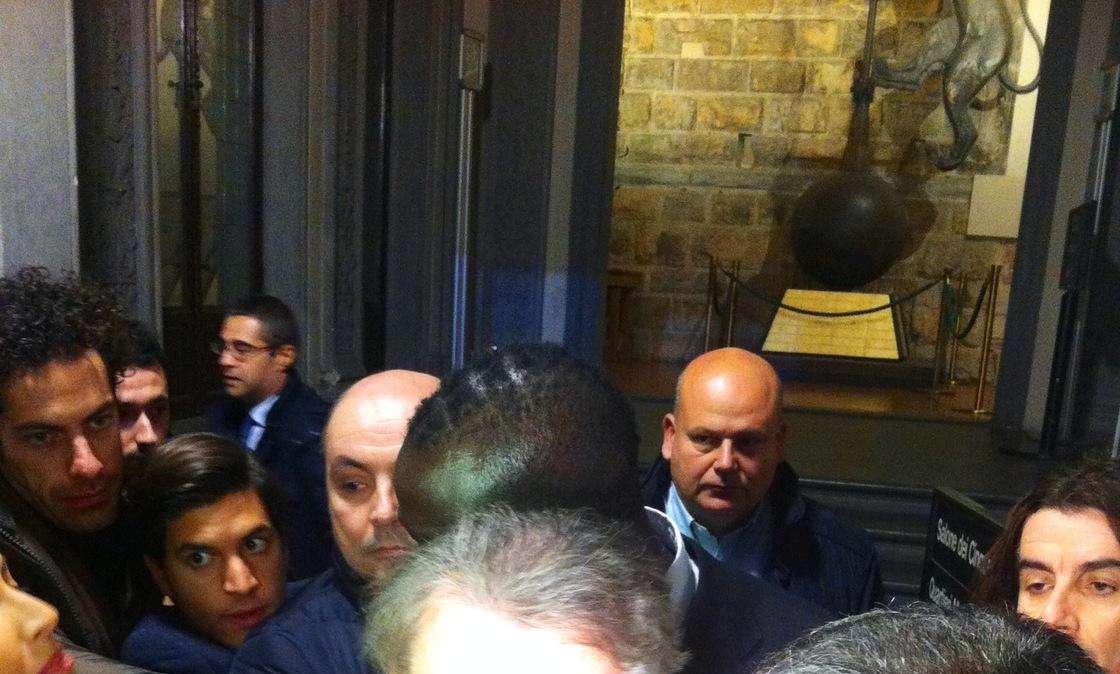 VIDEO - Moratti, le immagini della premiazione e la puntualizzazione sulla clausola di riacquisto dell'Inter