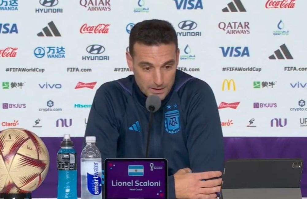 Scaloni: "Sarà Argentina-Francia, non Messi-Mbappé. La formazione per domani è già fatta"