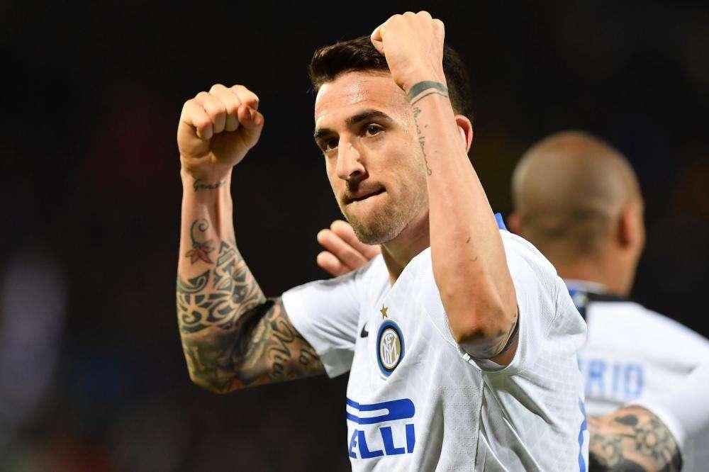 Vecino, un "partitone" contro il Perù: Ovacion Digital gli dà un 8. Bene anche Godin