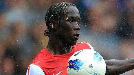 Telegraph - Sagna, assalto Inter. Wenger rassegnato