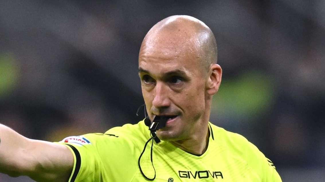 Inter-Roma, la moviola - Prestazione di Fabbri più brutta dell'Inter: metro schizofrenico e rigore negato a Bisseck