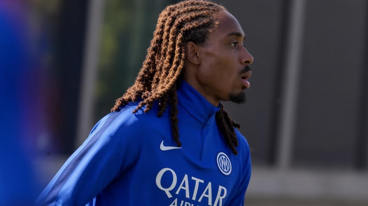 Finalmente Spence, convocato per Inter-Parma. Ma Chivu predica calma