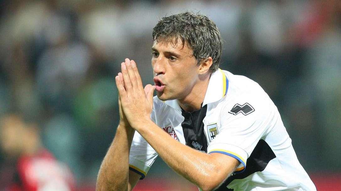 La rabona di Crespo non va giù a Julio Cesar...