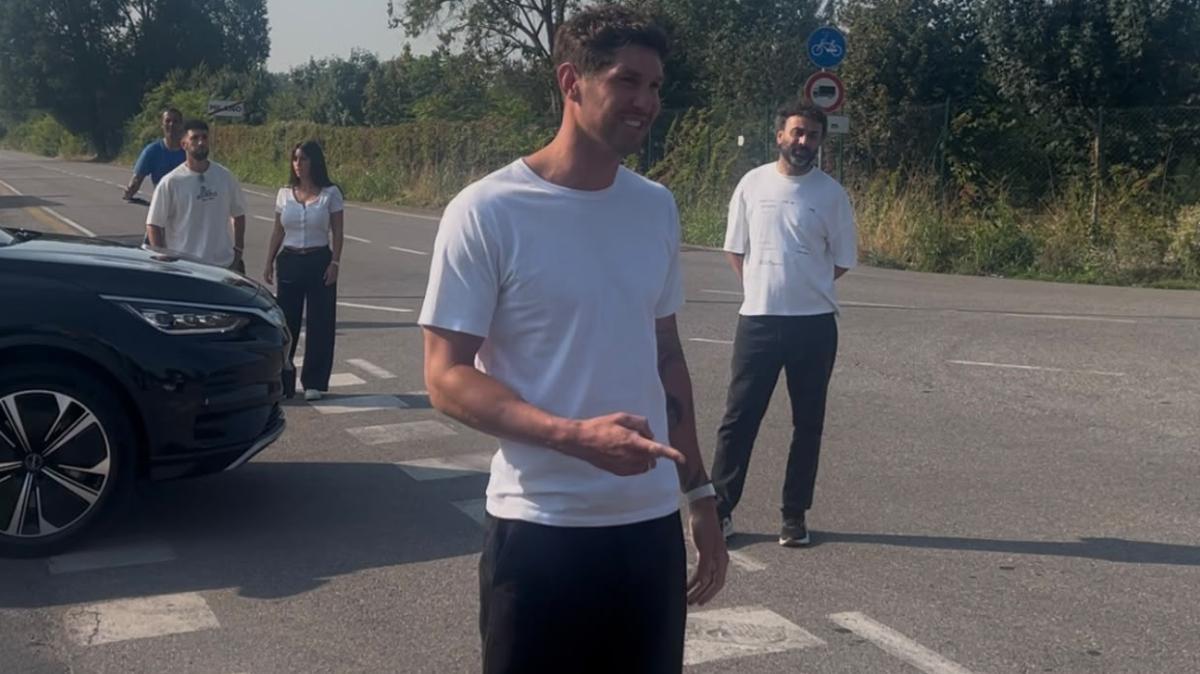 VIDEO - Stones è arrivato a Milano: "Sono entusiasta di essere qui"