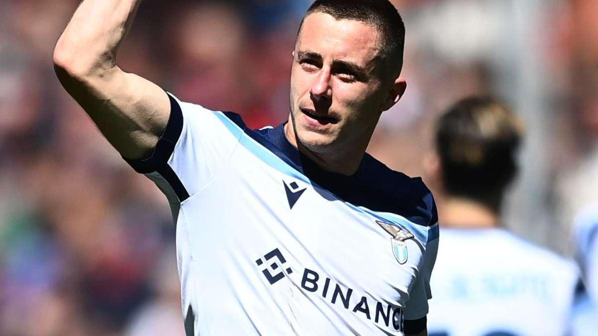 Lazio, Marusic: "Contro l'Inter sarà una partita importante per tutti noi"
