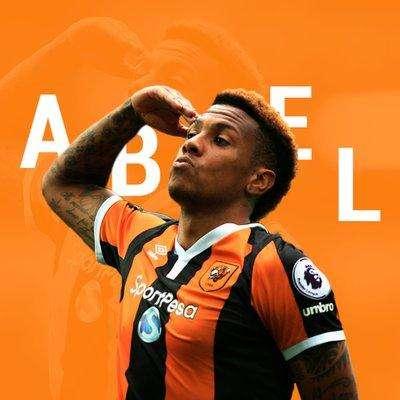 GdS - Abel Hernandez, l'Inter attenta sullo sfondo 