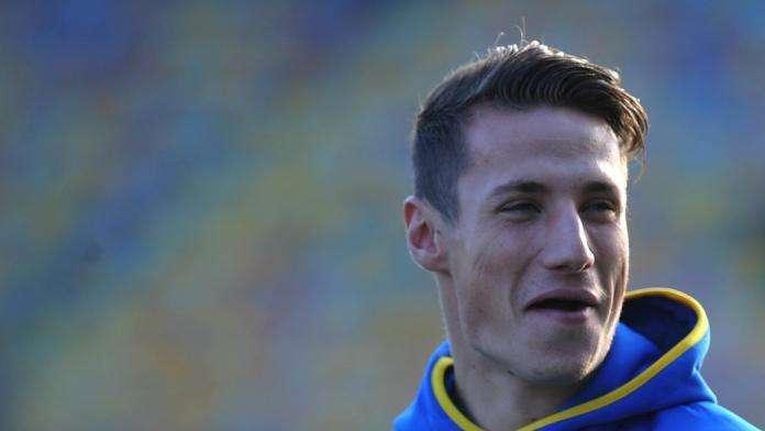Sky - Inter, Vanheusden-Stardard anche domani. Pinamonti può partire 
