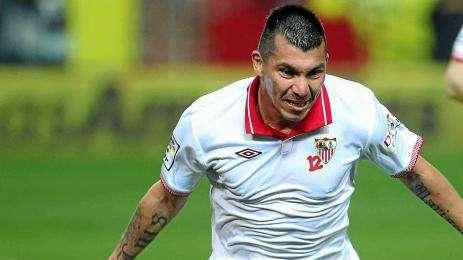 Medel-Siviglia, sondaggio tifosi: l'87% dice sì al ritorno