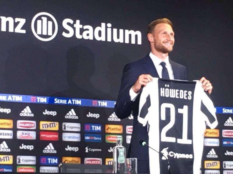 L'agente Struth: "Höwedes, colloqui con l'Arsenal perché l'Inter voleva Mustafi. Ma lui puntava la Juve"