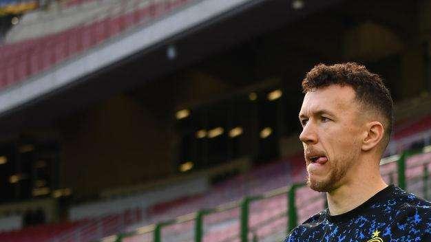 Stop agli allenamenti, Perisic lavora in garage. Con un compagno speciale