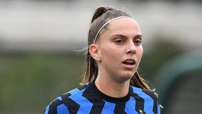 Inter Women, per Regazzoli lesione del legamento crociato anteriore. L'Inter: "Tornerai più forte di prima"