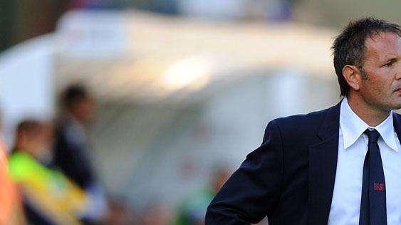 Mihajilovic, 19 giocatori per sfidare l'Inter