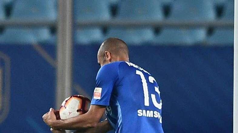 Miranda a segno con il Jiangsu: "Finalmente è arrivato il gol per la mia piccola Sarinha"