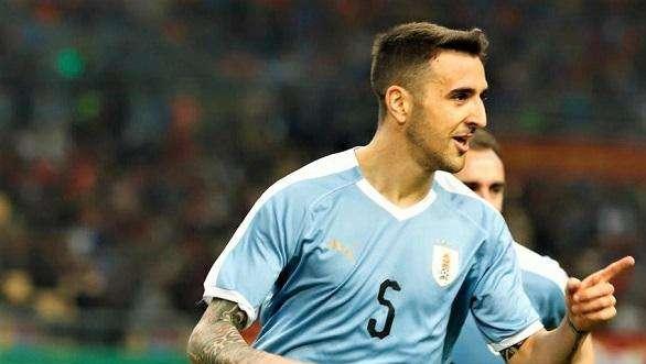Pagelle Vecino - Subentra dalla panchina e porta equilibrio al centrocampo facendo girare bene il pallone