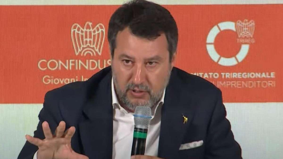Salvini già gufa? "Per il derby sono rassegnato ad una chiara ed evidente vittoria dell'Inter"