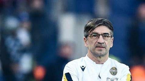 L'Hellas Verona rimonta il Genoa: 2-1 al Bentegodi, Sanabria non basta ai rossoblu