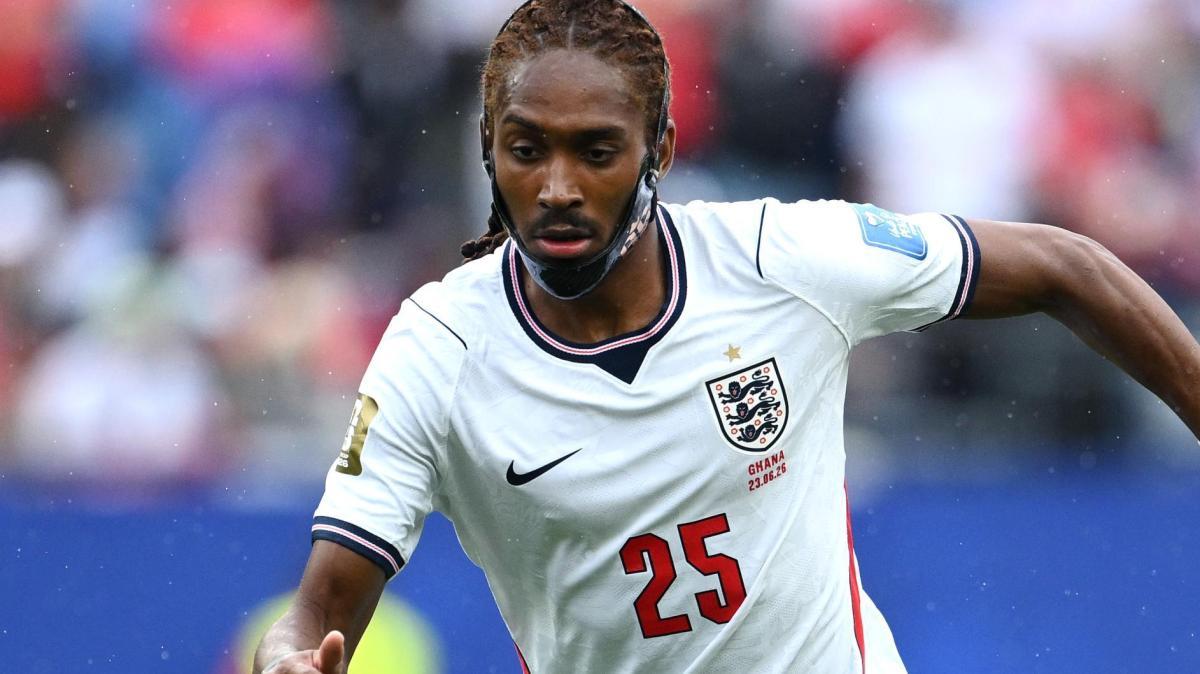 Spence obiettivo nerazzurro. Ma il Tottenham spara alto
