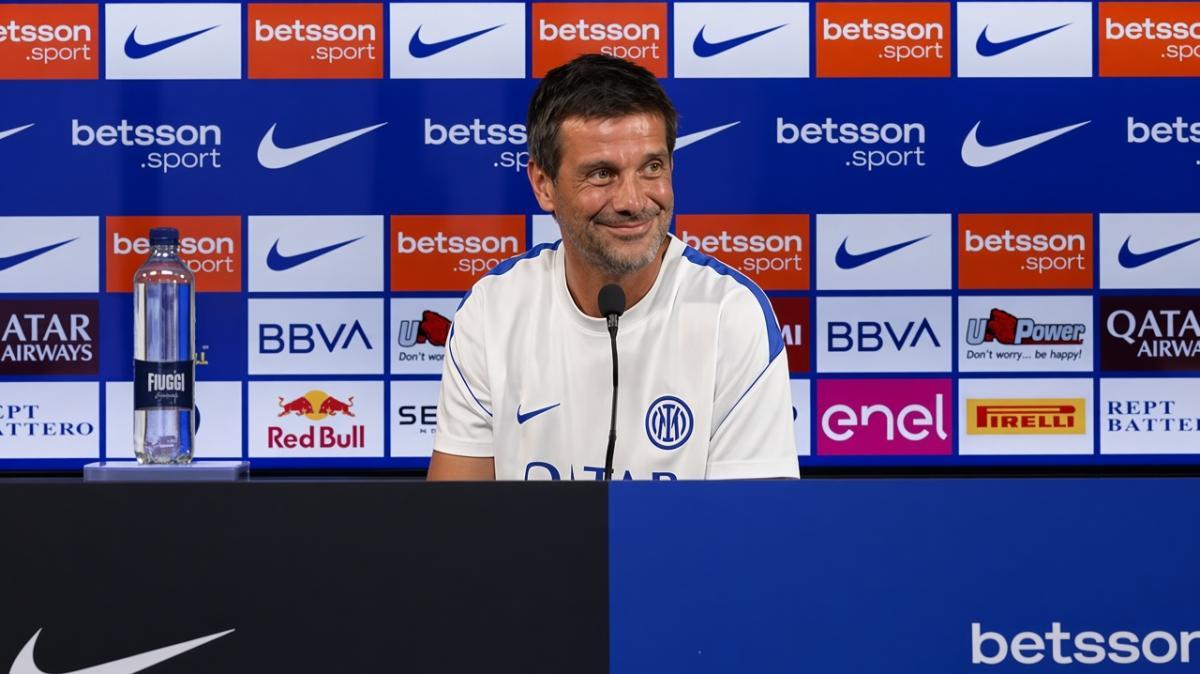 Torna il campionato, torna l'Inter: Chivu venerdì in conferenza stampa