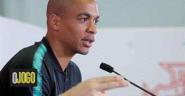 Joao Mario sconsiglia la Serie A ai tre giocatori dello Sporting in uscita: "Fuori discussione"
