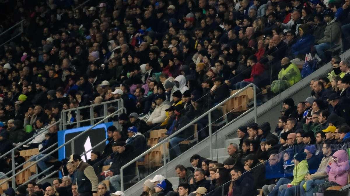 Champions, doppio confronto Serie A-Premier. Allerta ordine pubblico per Milano e Bergamo