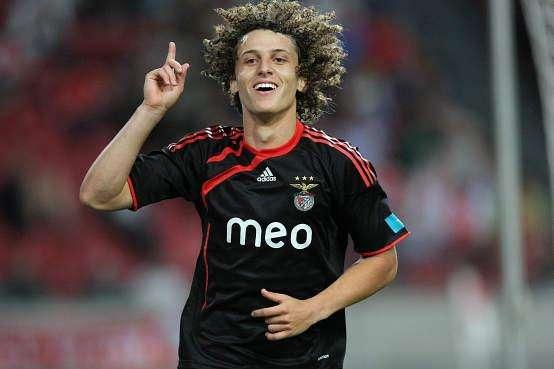 Ora è ufficiale: David Luiz approda al Chelsea