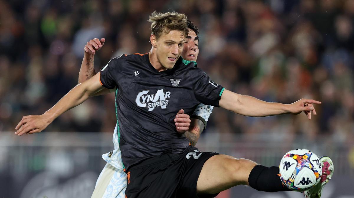 Venezia, Lauberbach in conferenza: "Uniti possiamo far bene, anche contro l'Inter"