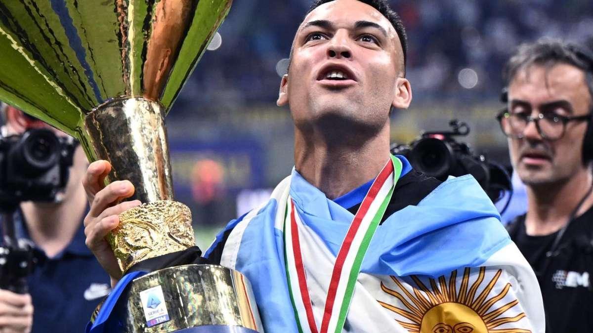 Lautaro sale al terzo posto dei più pagati in Serie A. Davanti altri due attaccanti