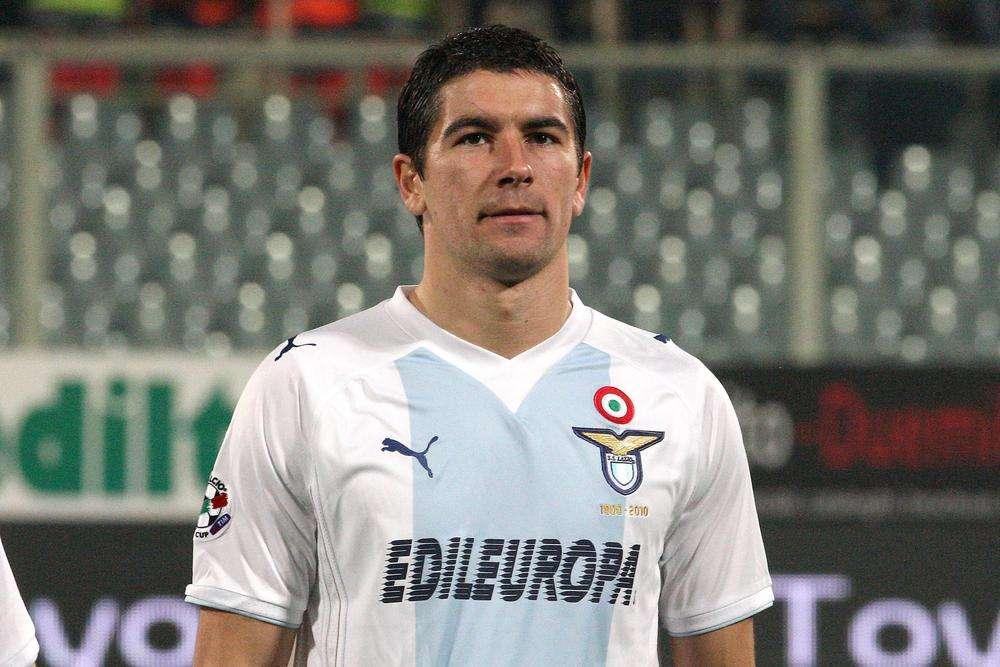 Kolarov e l'Inter si vogliono, ma Lotito chiede 6 milioni di troppo