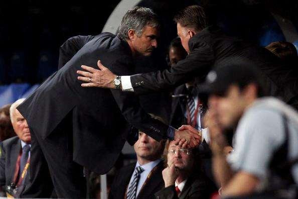Mou, altra sfida a Van Gaal: "Niente mi preoccupa"