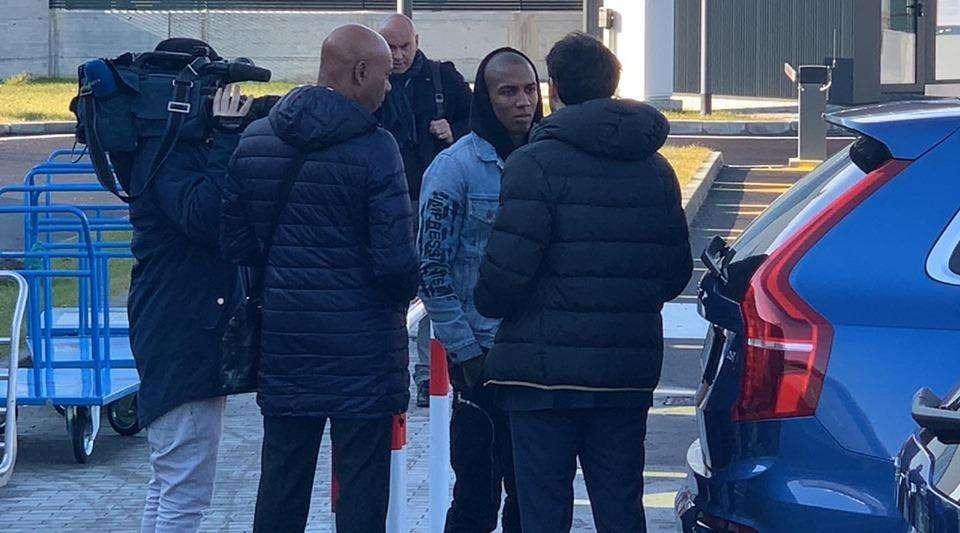 VIDEO - Ashley Young ha lasciato il Coni, ora il secondo step: visite mediche all'Humanitas di Rozzano
