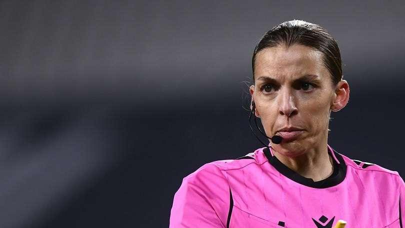 Costa Rica-Germania diventa storica: Frappart il primo arbitro donna in un Mondiale 