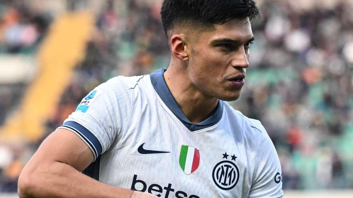 Sky - Ultime riflessioni prima del Genoa: tre cambi rispetto a Torino. Fiducia ad Asllani e Correa 