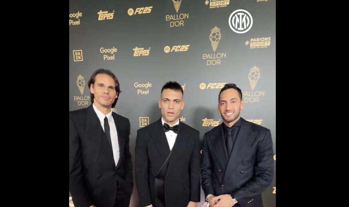 VIDEO - Pallone d'Oro, il saluto di Lautaro, Calhanoglu e Sommer ai tifosi dell'Inter dal Théâtre du Châtelet