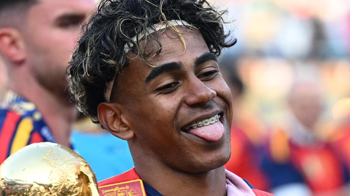 Pallone d'Oro 2026, Lamine Yamal è lo 'Young Talent of the Year'
